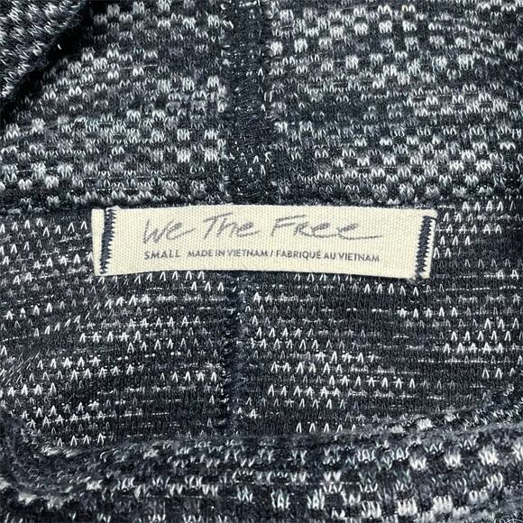 FREE PEOPLE We The Free Sunny Days Turtleneck Wide-Sleeve Sweater Size S - Picture 9 of 9